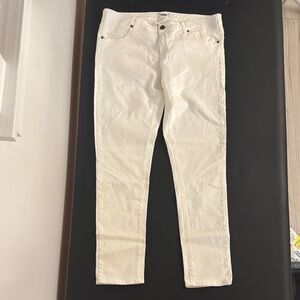 PAIGE Maternity White Jeans Classic Style. Side panels